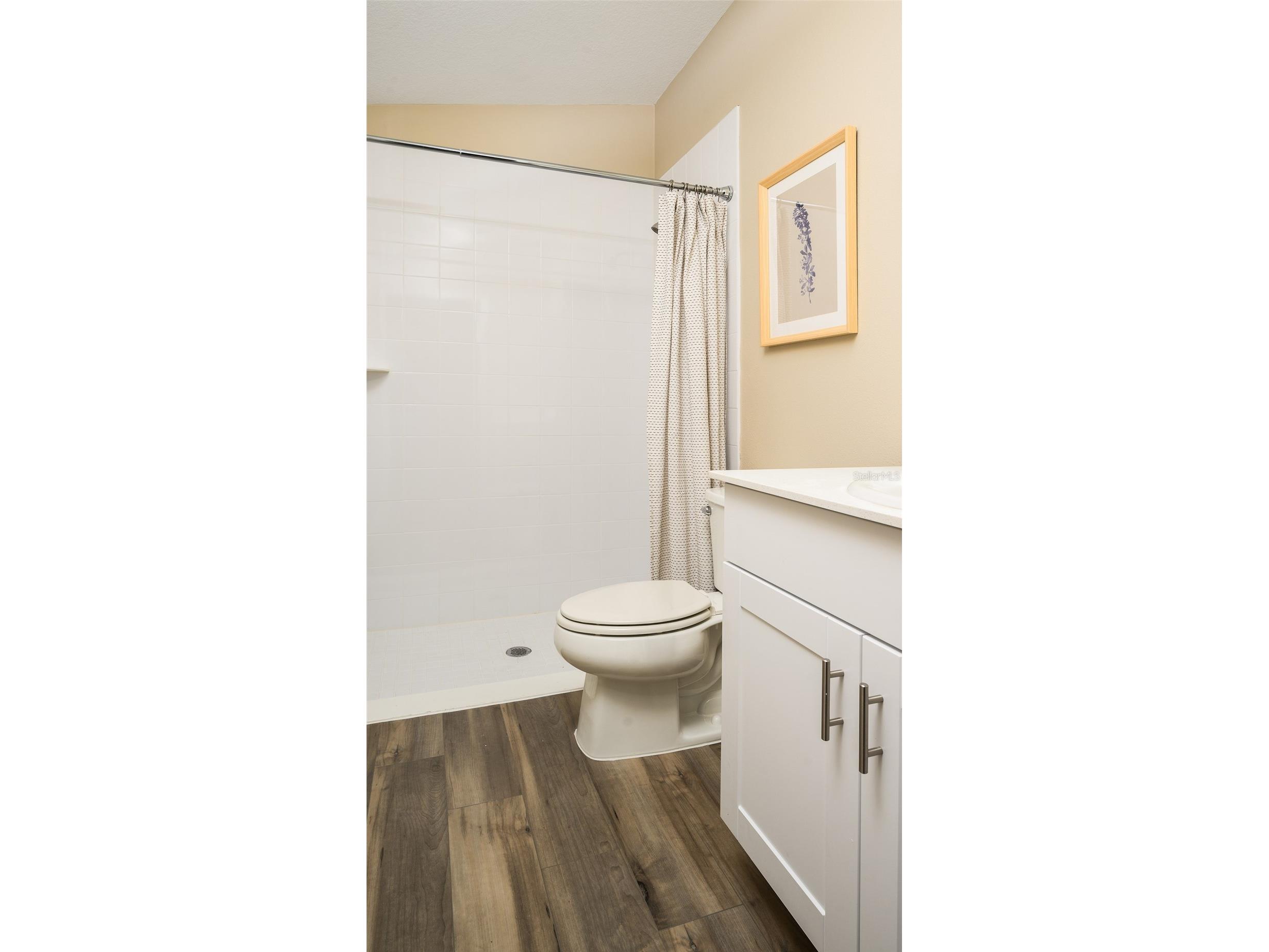 36722 Thornhedge Drive Zephyrhills FL 33541 TB8490252 image13