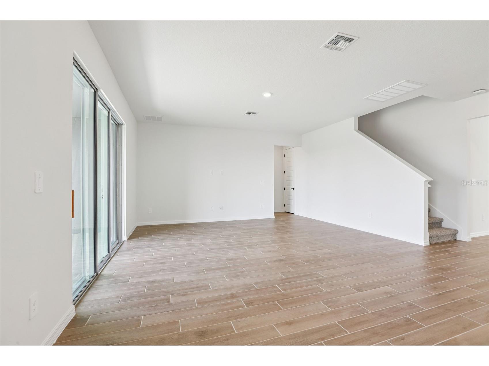 36724 Melstone Way Zephyrhills FL 33541 O6377590 image13