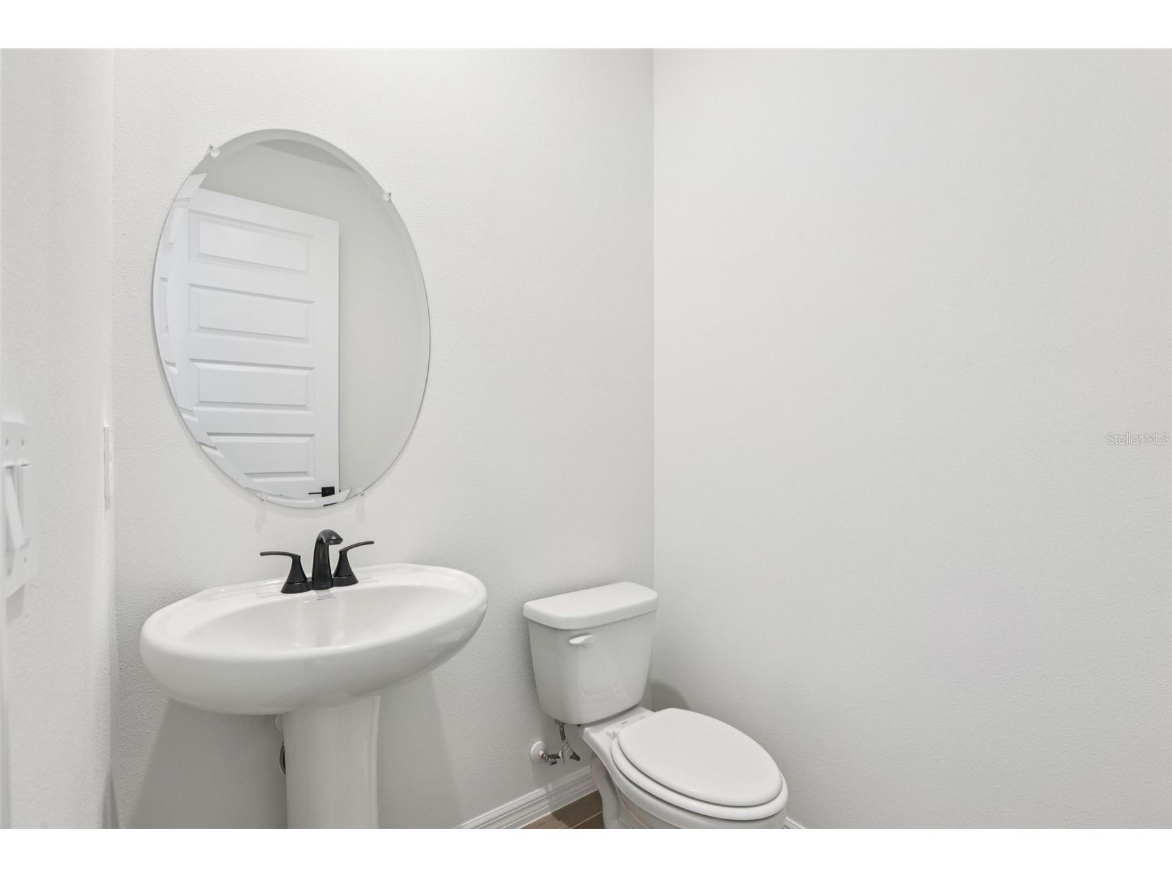 36724 Melstone Way Zephyrhills FL 33541 O6377590 image28