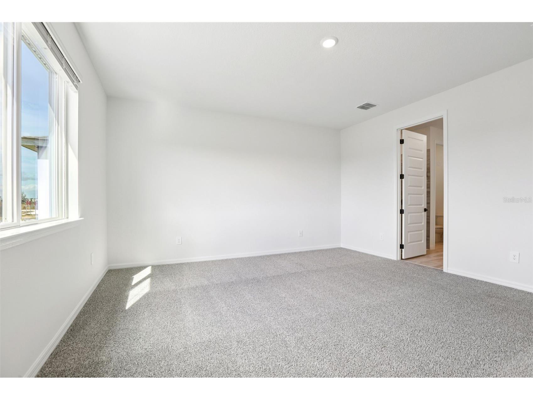 36724 Melstone Way Zephyrhills FL 33541 O6377590 image32