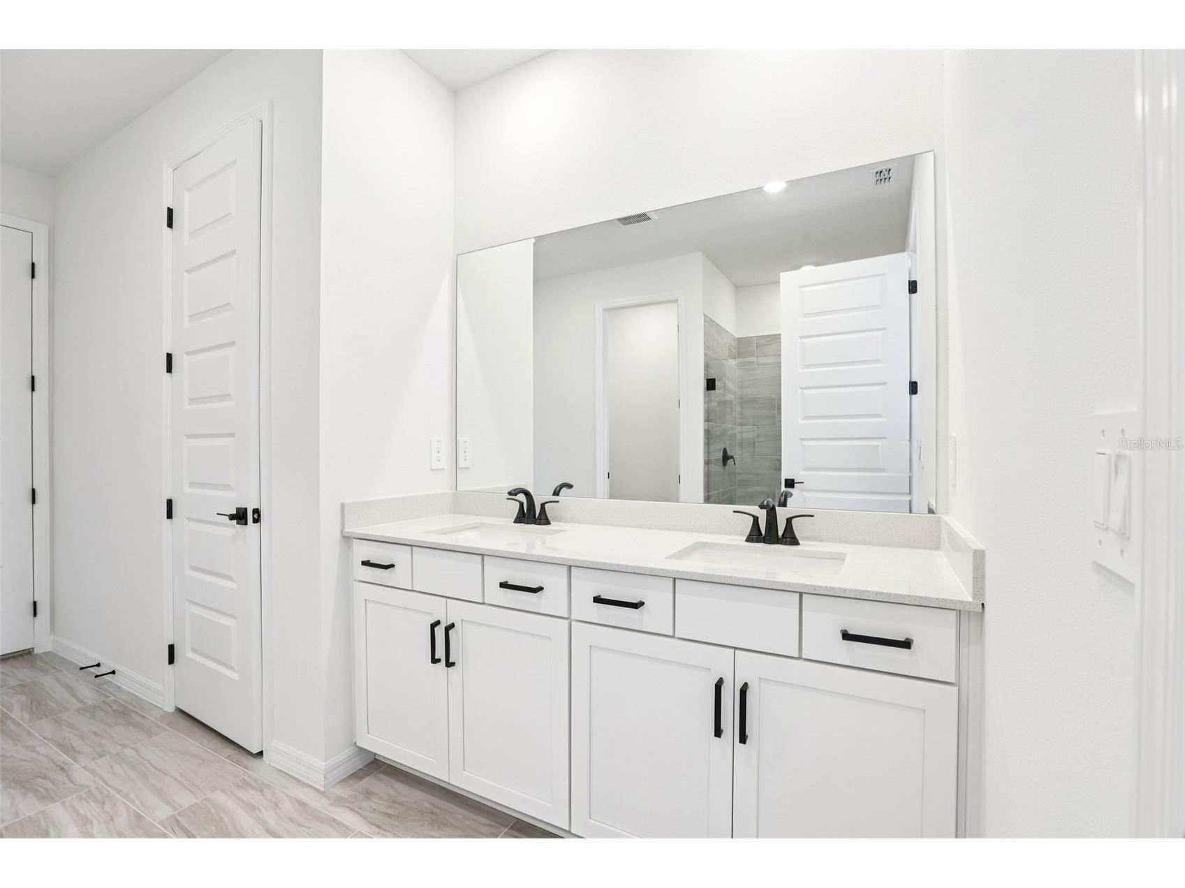 36724 Melstone Way Zephyrhills FL 33541 O6377590 image34