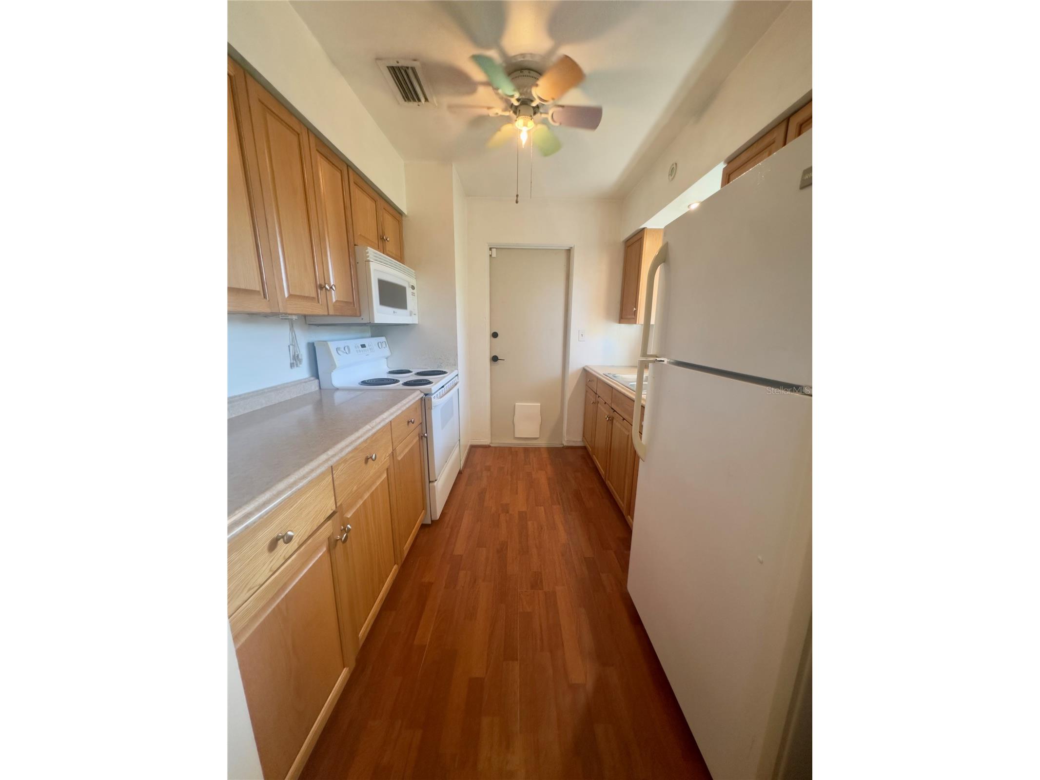 3673 Searobin Drive SE Saint Petersburg FL 33705 TB8442706 image16