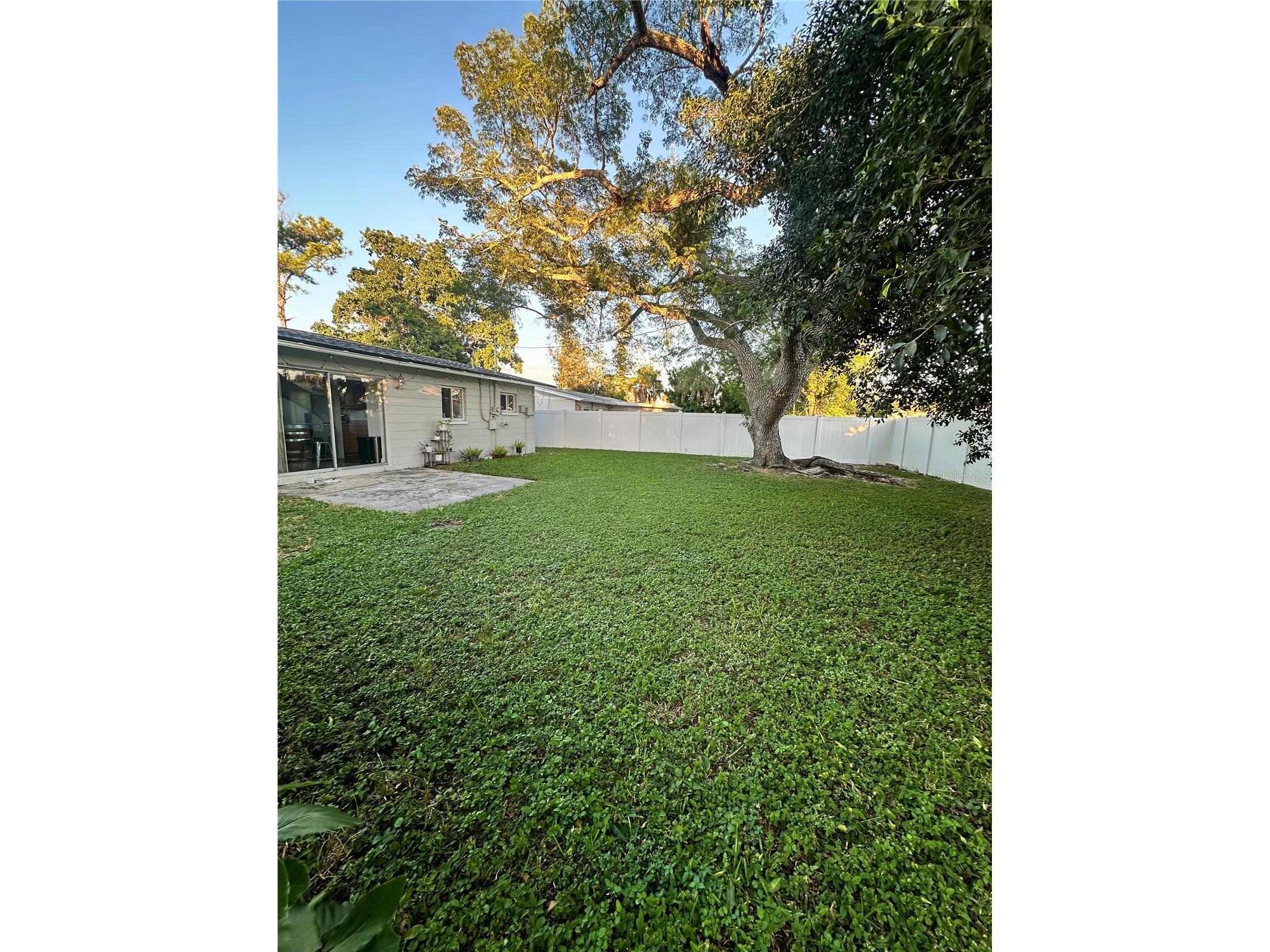 3673 Searobin Drive SE Saint Petersburg FL 33705 TB8442706 image28