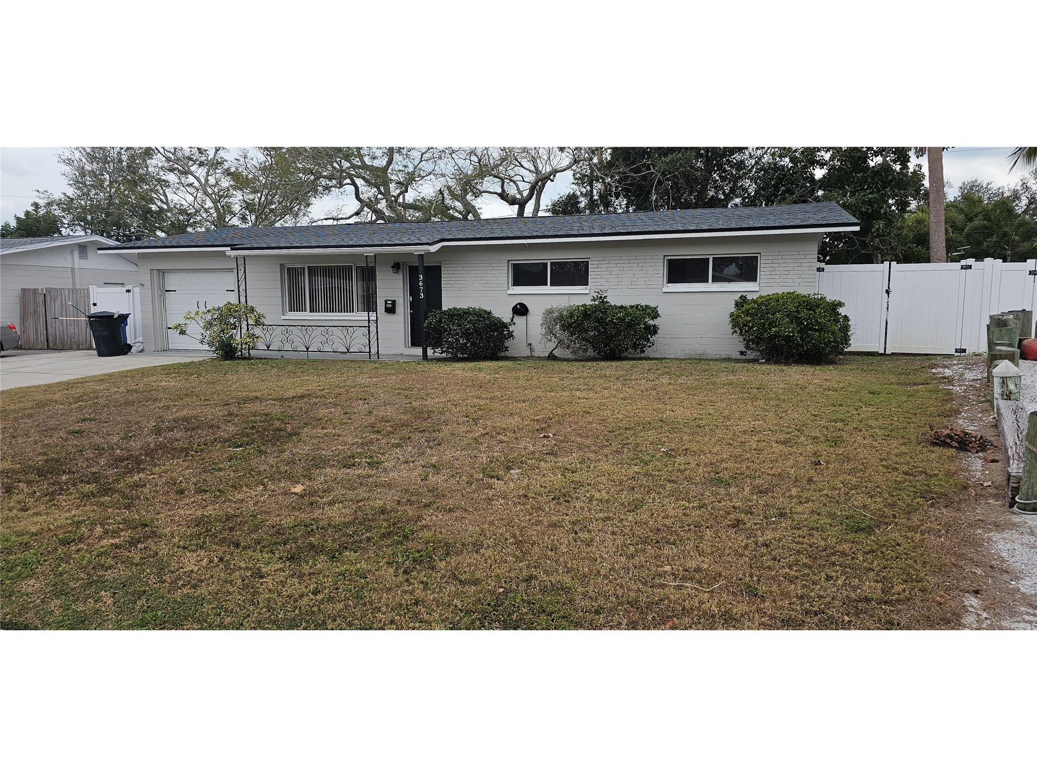 3673 Searobin Drive SE Saint Petersburg FL 33705 TB8442706 image3