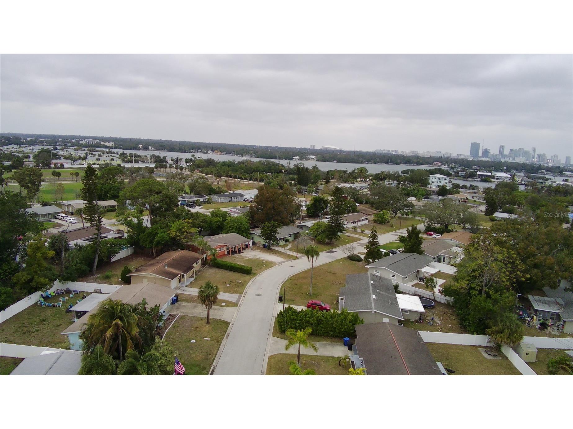 3673 Searobin Drive SE Saint Petersburg FL 33705 TB8442706 image9