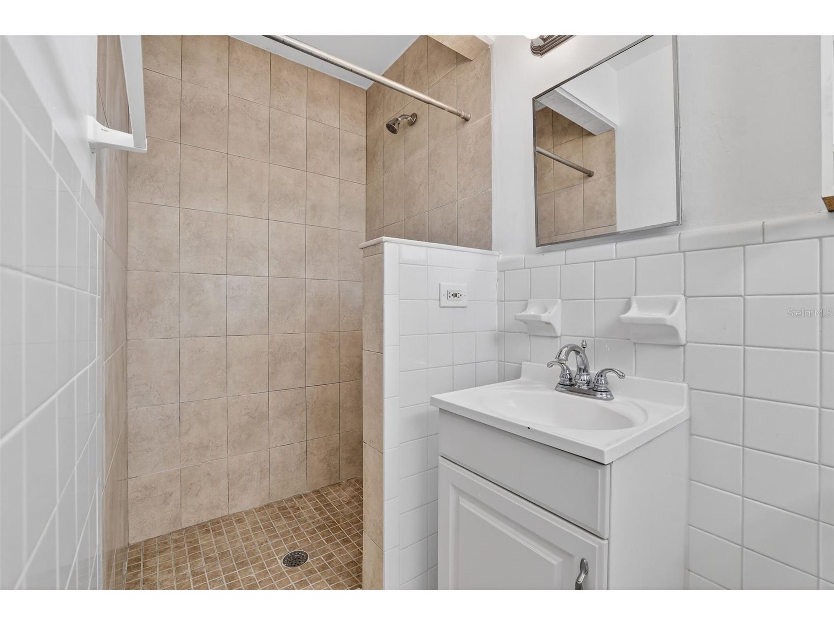 3673 Searobin Drive SE Saint Petersburg FL 33705 TB8506900 image11