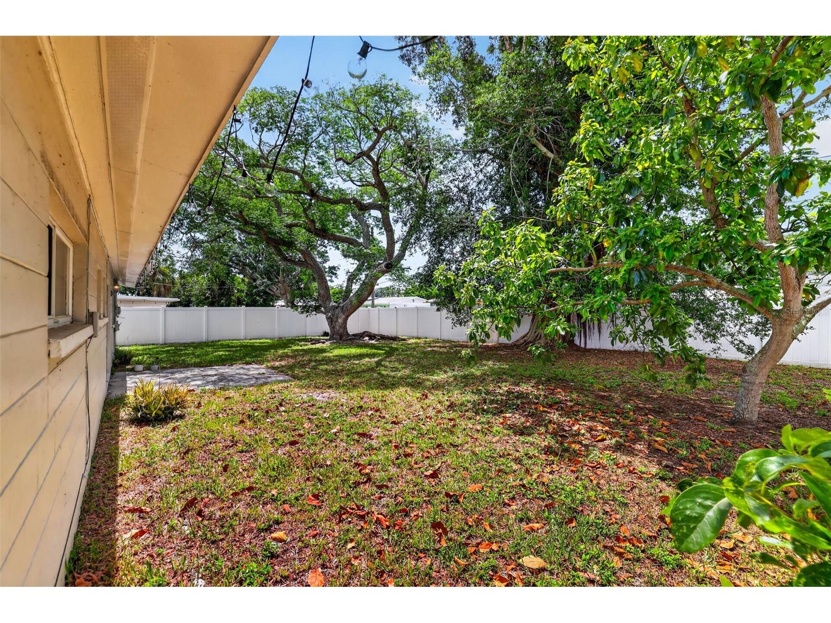 3673 Searobin Drive SE Saint Petersburg FL 33705 TB8506900 image18