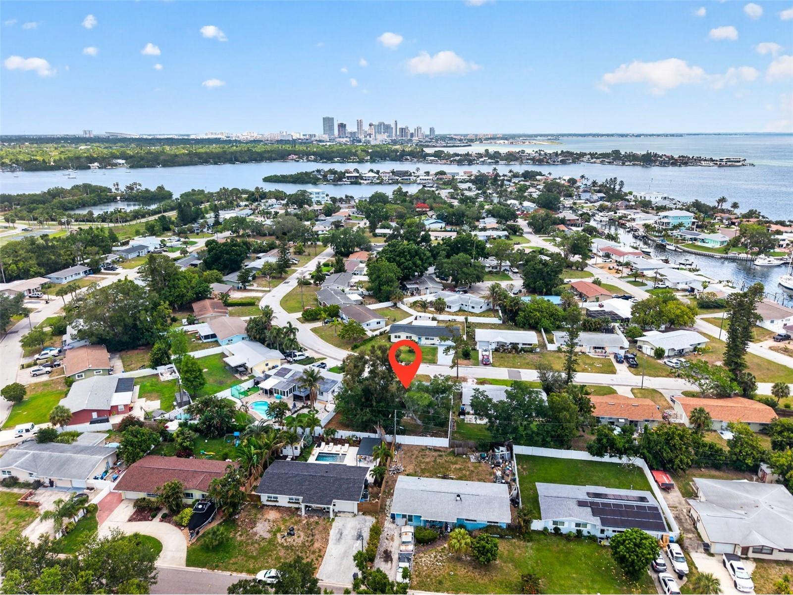 3673 Searobin Drive SE Saint Petersburg FL 33705 TB8506900 image2