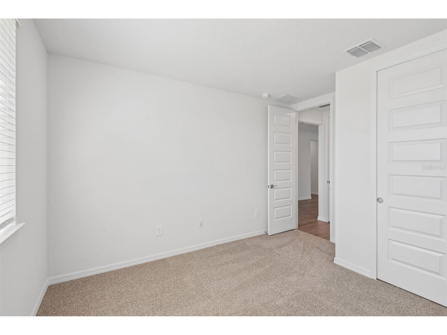 36736 Melstone Way Zephyrhills FL 33541 O6377591 image16