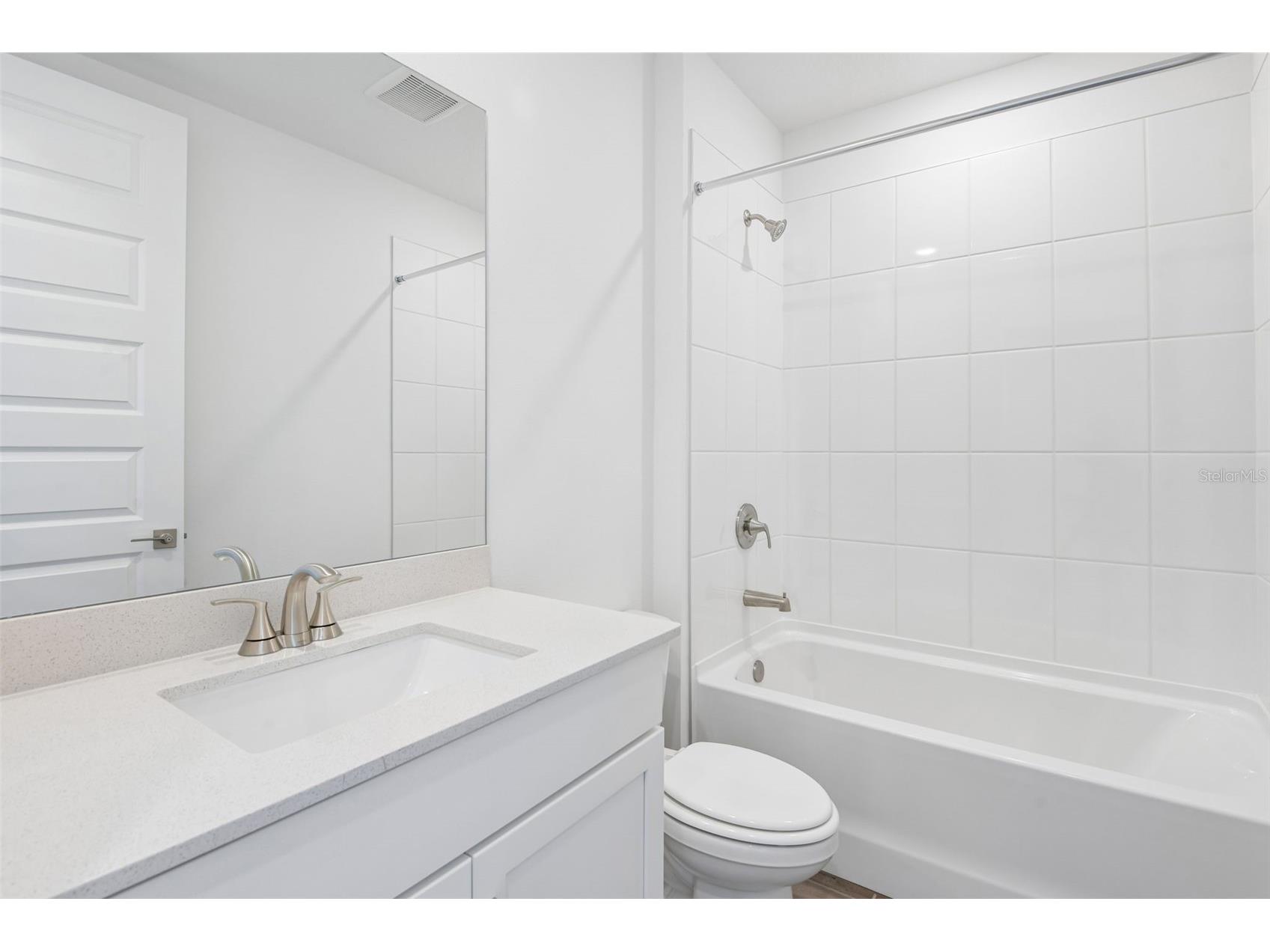 36736 Melstone Way Zephyrhills FL 33541 O6377591 image17