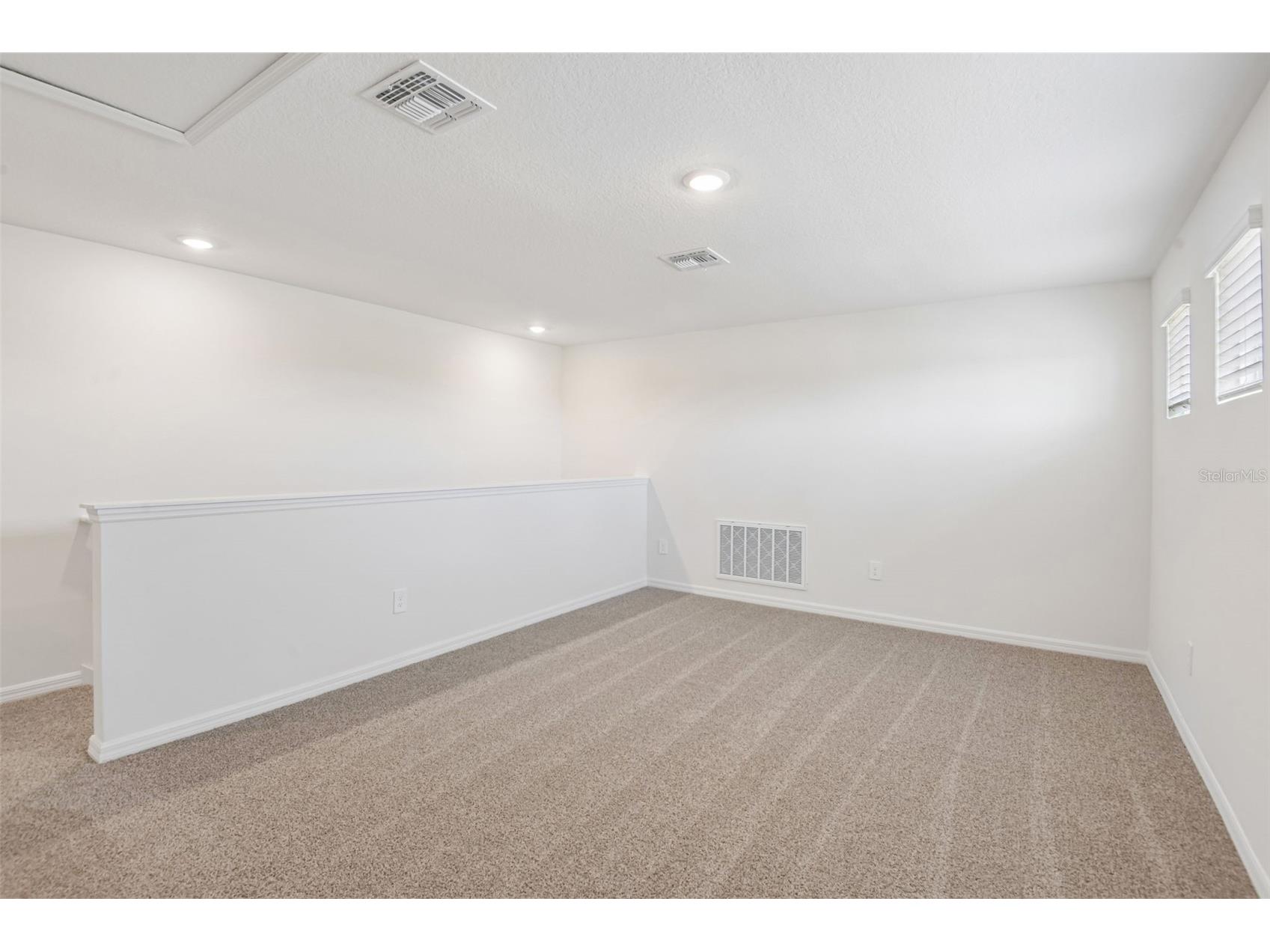 36736 Melstone Way Zephyrhills FL 33541 O6377591 image32