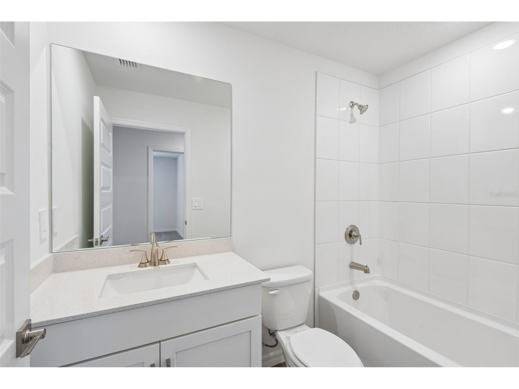36736 Melstone Way Zephyrhills FL 33541 O6377591 image34