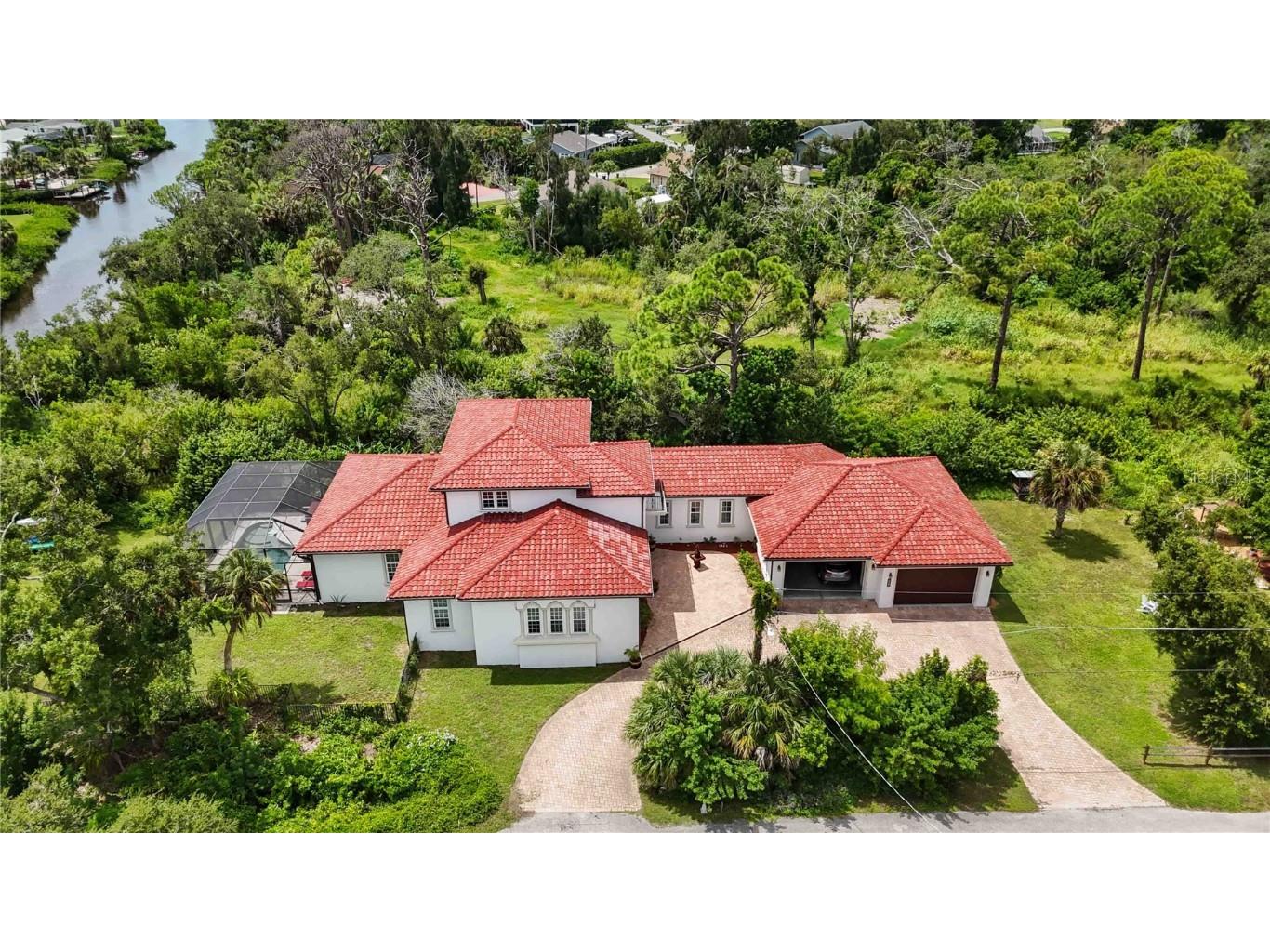 3674 Roslyn Road Venice FL 34293 - ALLIGATOR CREEK N6139940 image1