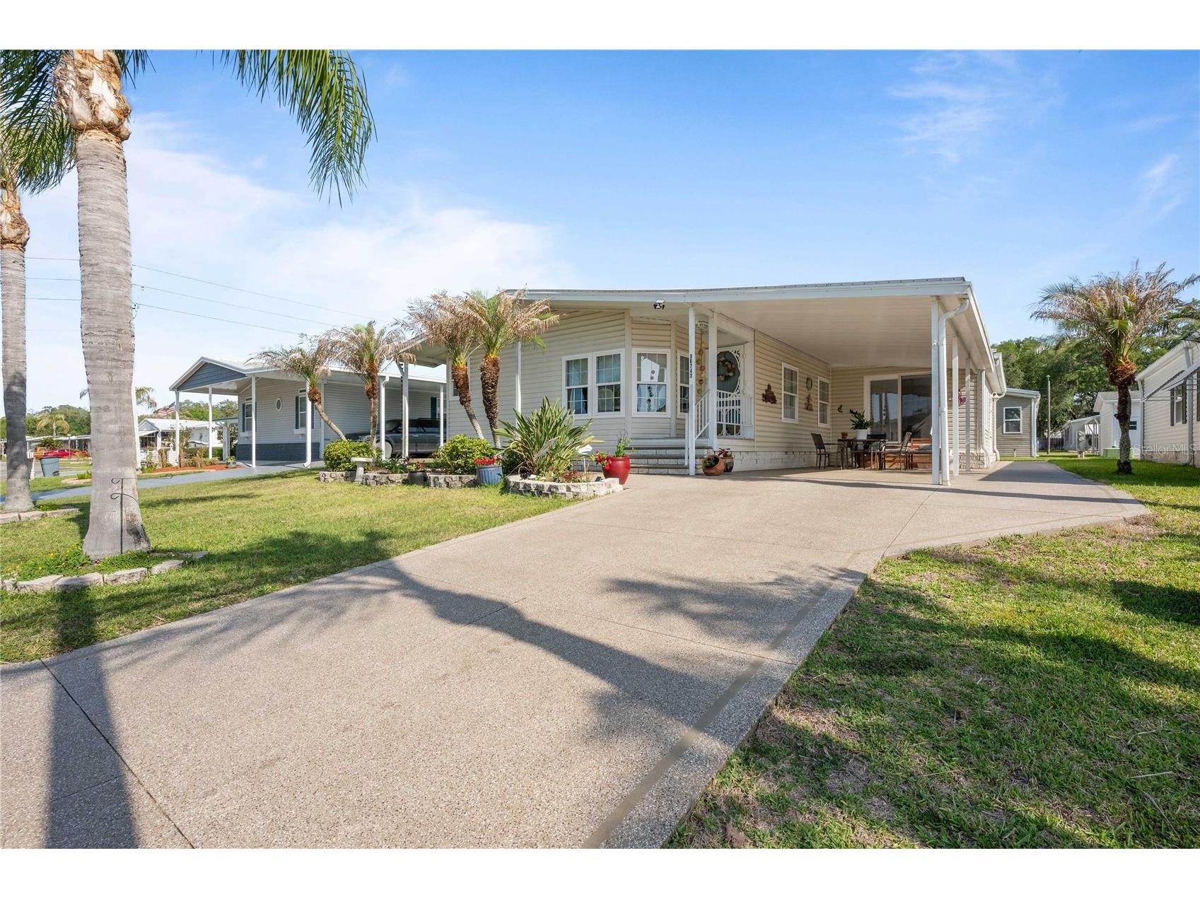 36743 Kiowa Avenue Zephyrhills FL 33542 TB8500088 image1