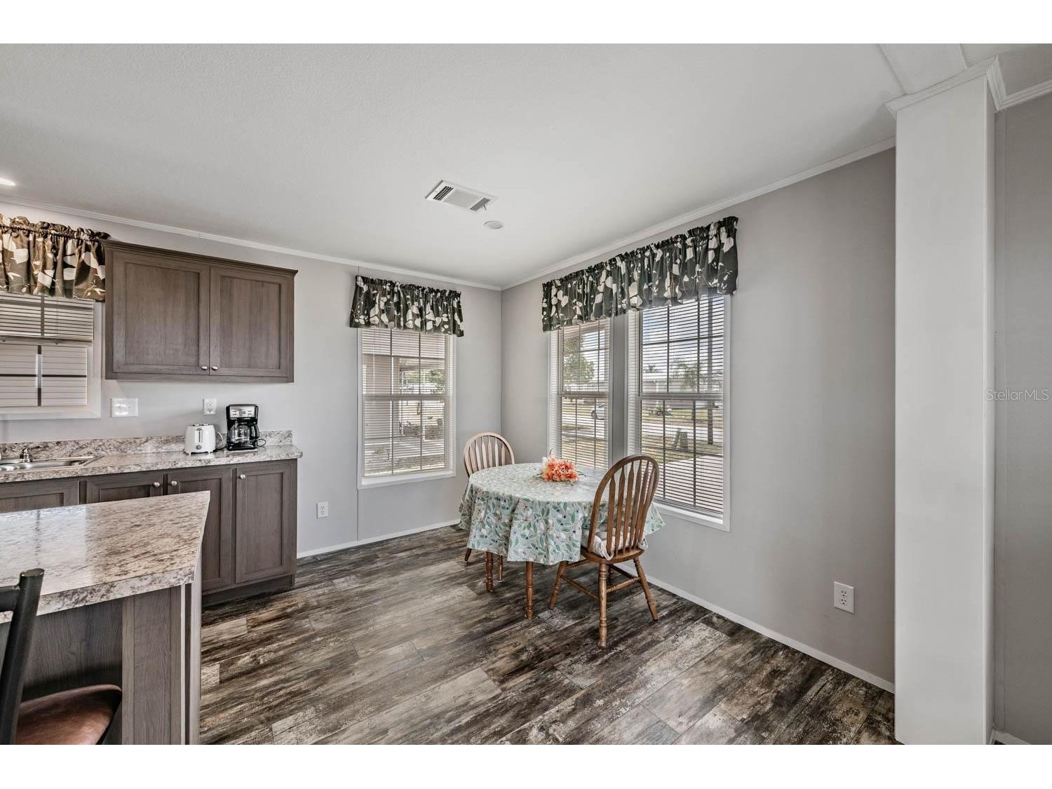 36747 Lakewood Drive Zephyrhills FL 33542 TB8506333 image11