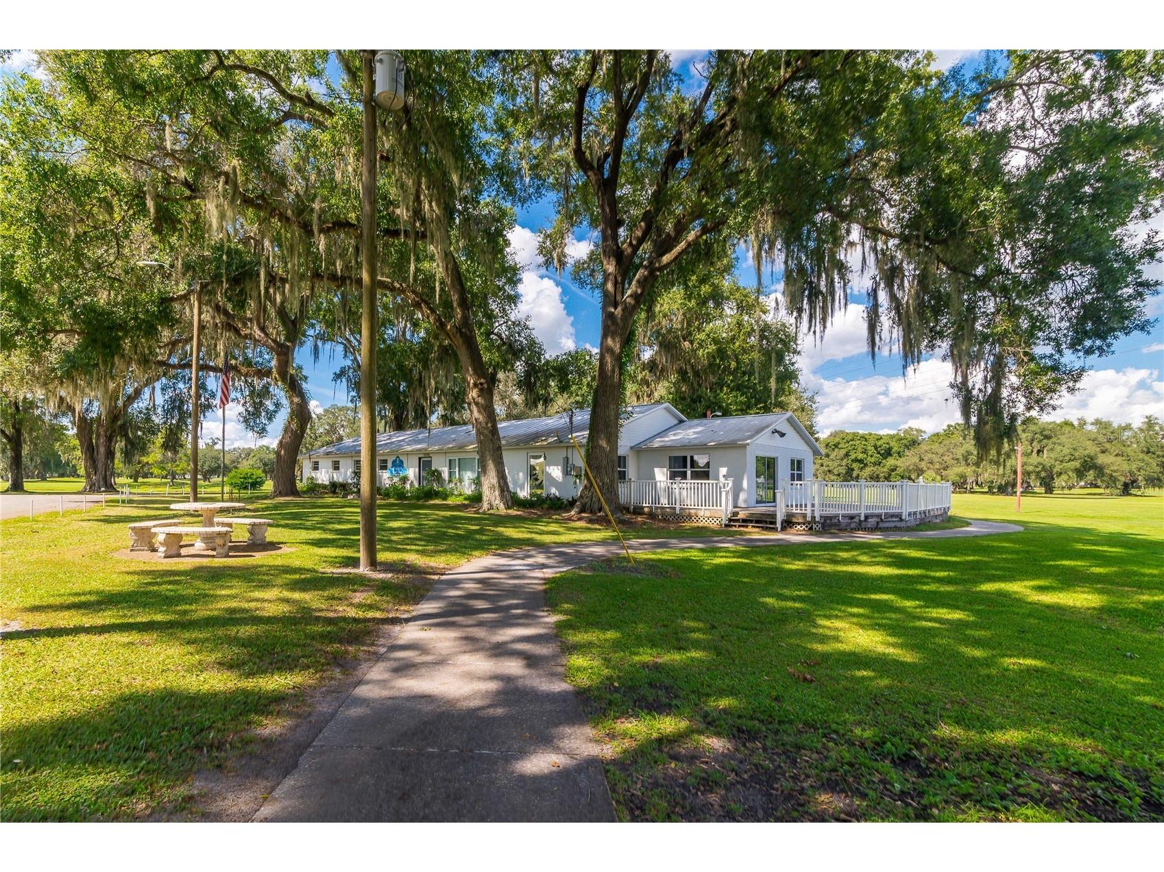 36747 Lakewood Drive Zephyrhills FL 33542 TB8506333 image39