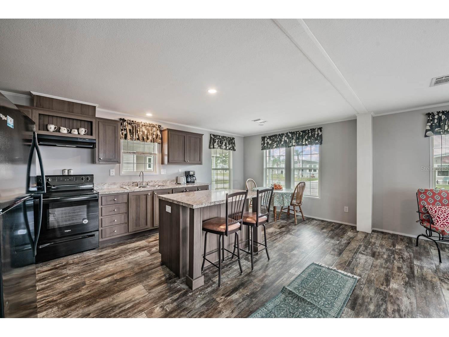 36747 Lakewood Drive Zephyrhills FL 33542 TB8506333 image5