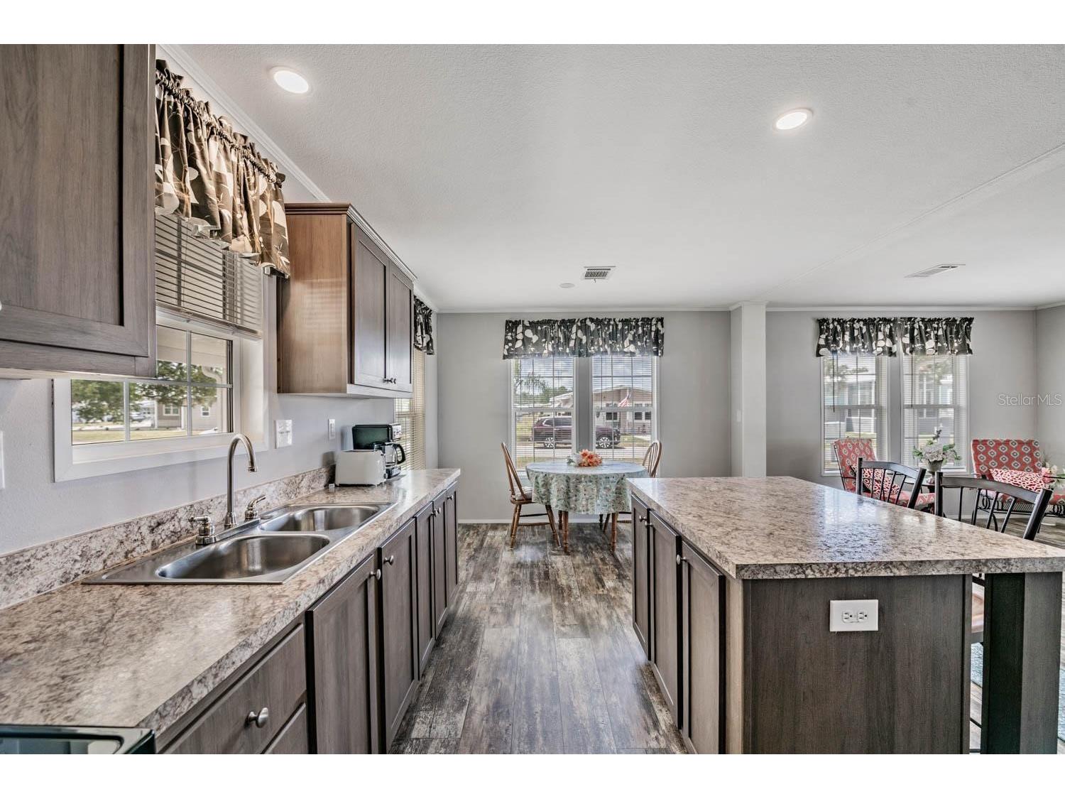 36747 Lakewood Drive Zephyrhills FL 33542 TB8506333 image8