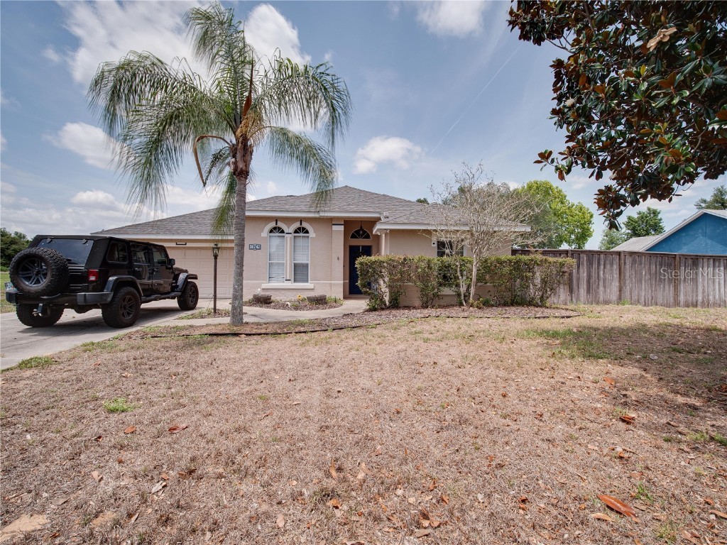36747 Sundance Drive Grand Island FL 32735 S5085060 image1