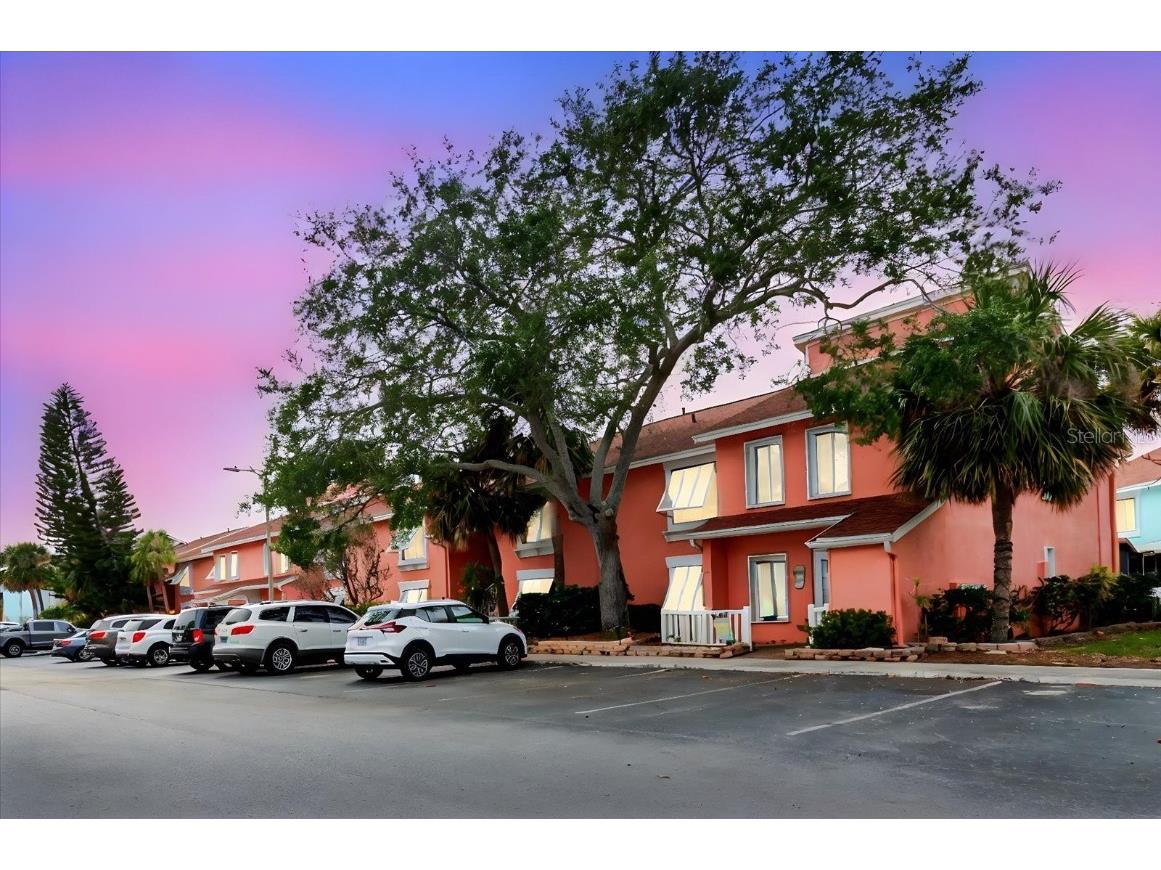 3675 41st Way S #K Saint Petersburg FL 33711 - BOCA CIAGA BAY TB8374997 image1