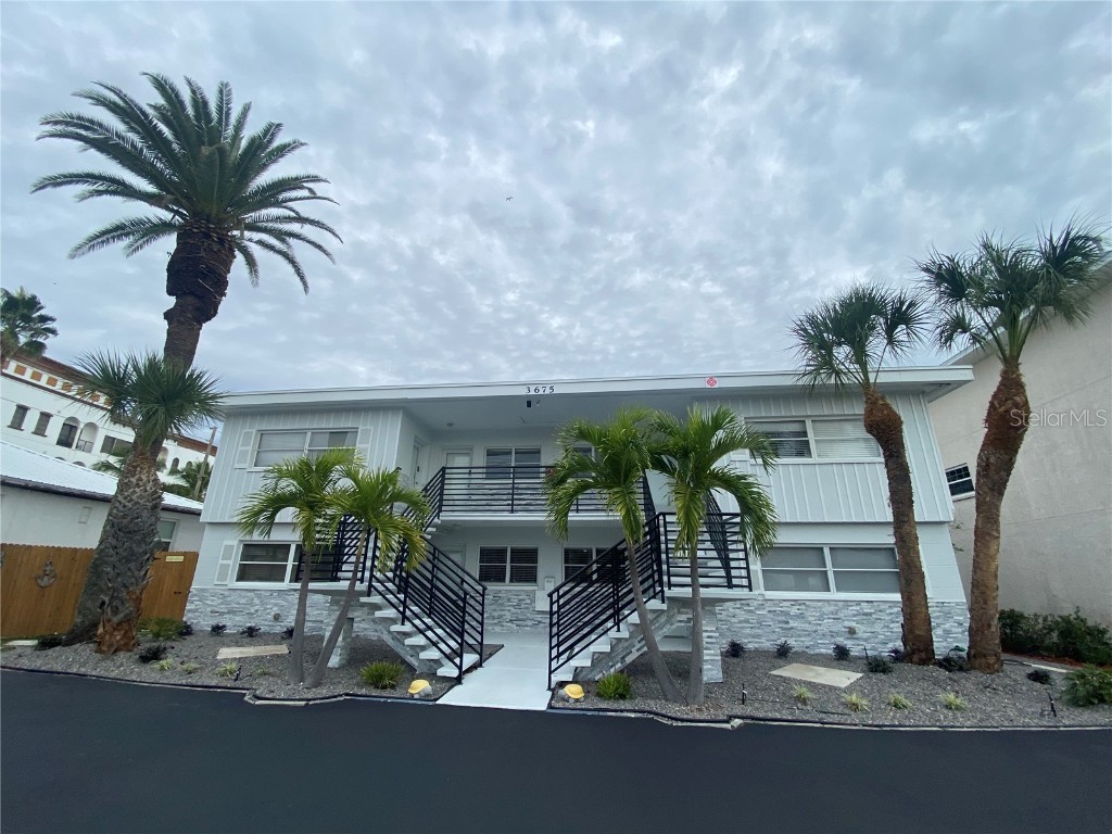 3675 Gulf Boulevard #4 Saint Pete Beach FL 33706 TB8399585 image1