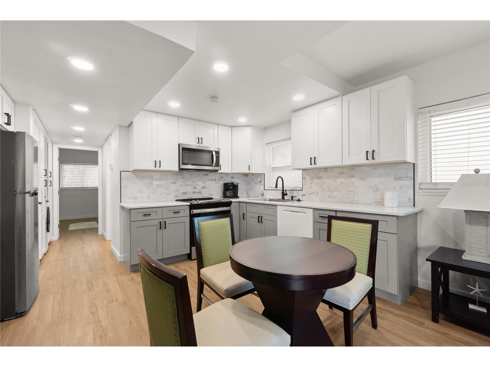 3675 Gulf Boulevard #6 Saint Pete Beach FL 33706 TB8458186 image3
