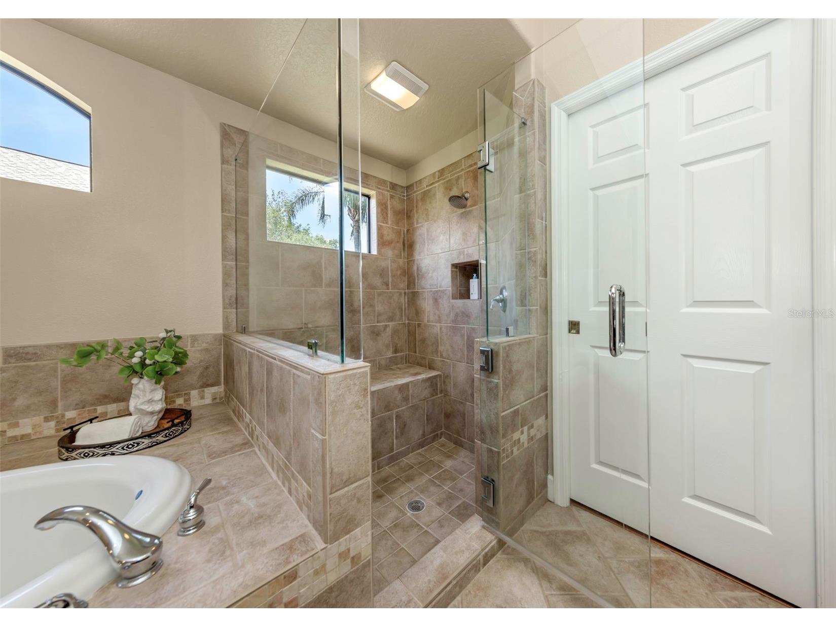 3675 Janus Way Palm Harbor FL 34685 - LAKE TARPON TB8512885 image24