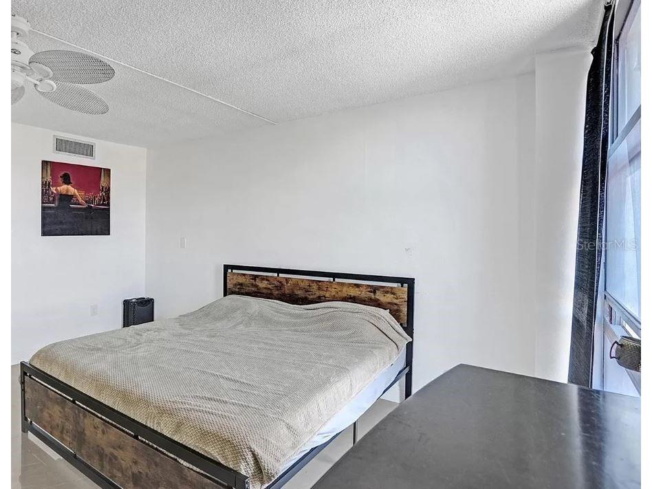 3675 N Country Club Drive #2110 Miami FL 33180 FC313295 image10