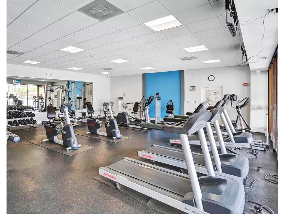 3675 N Country Club Drive #2110 Miami FL 33180 FC313295 image38