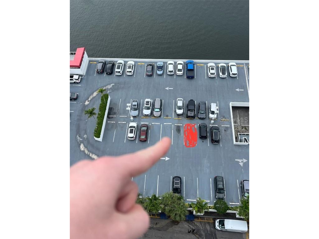 3675 N Country Club Drive #2110 Miami FL 33180 FC313295 image42