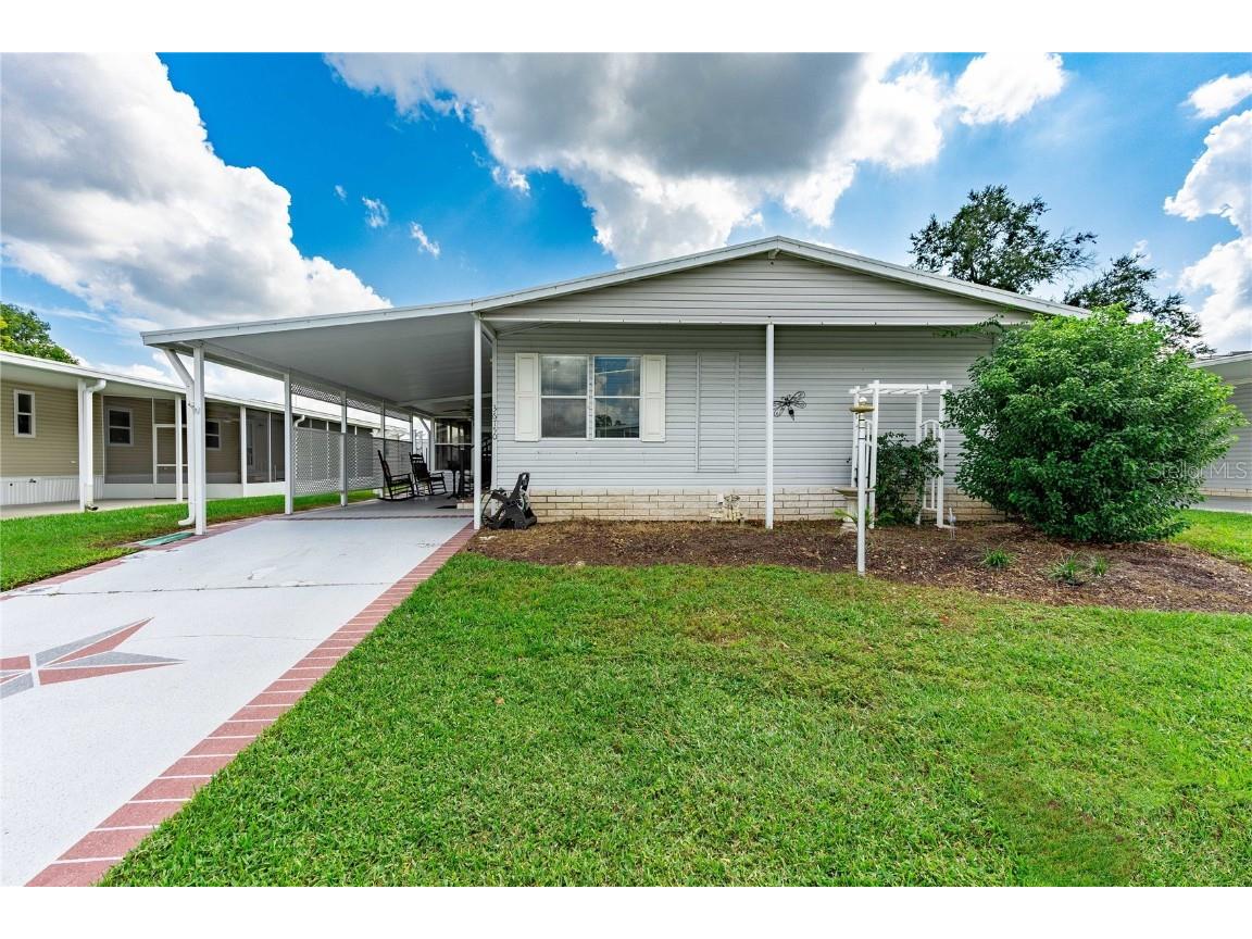 36750 Kimela Avenue Zephyrhills FL 33542 TB8306985 image1