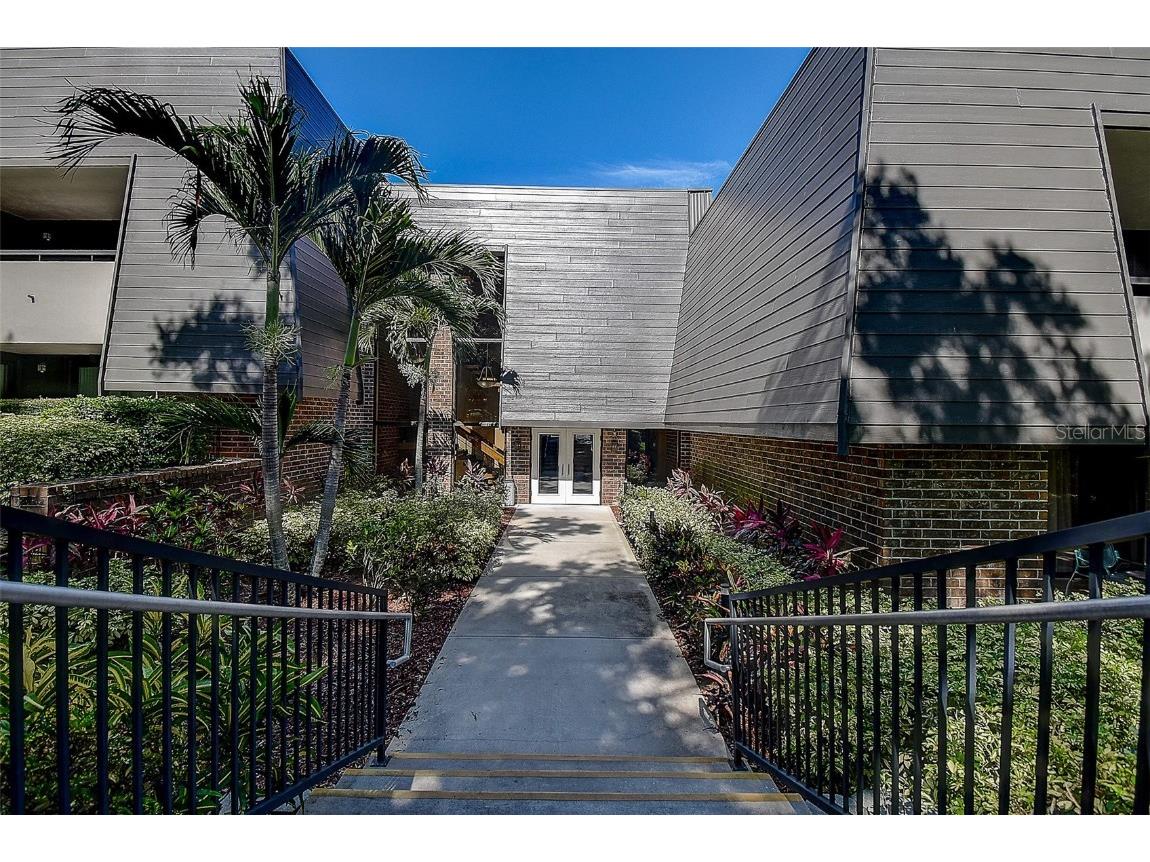 36750 Us 19 N #24-213 Palm Harbor FL 34684 TB8391005 image32