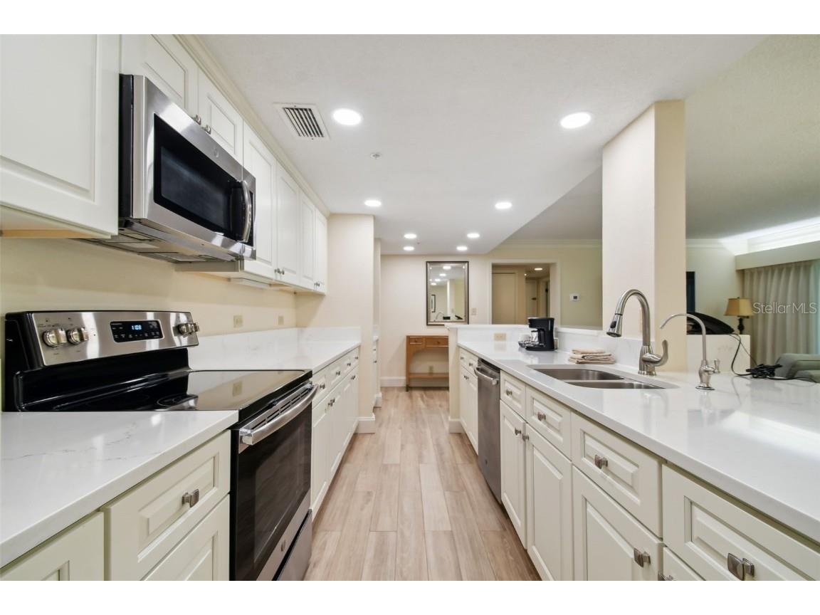 36750 Us Highway 19 N #20213 Palm Harbor FL 34684 TB8450400 image24