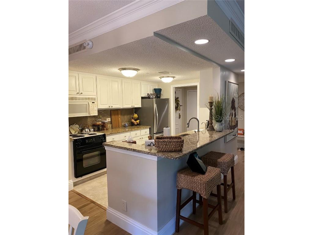 36750 Us Highway 19 N #21-302 Palm Harbor FL 34684 TB8377018 image5