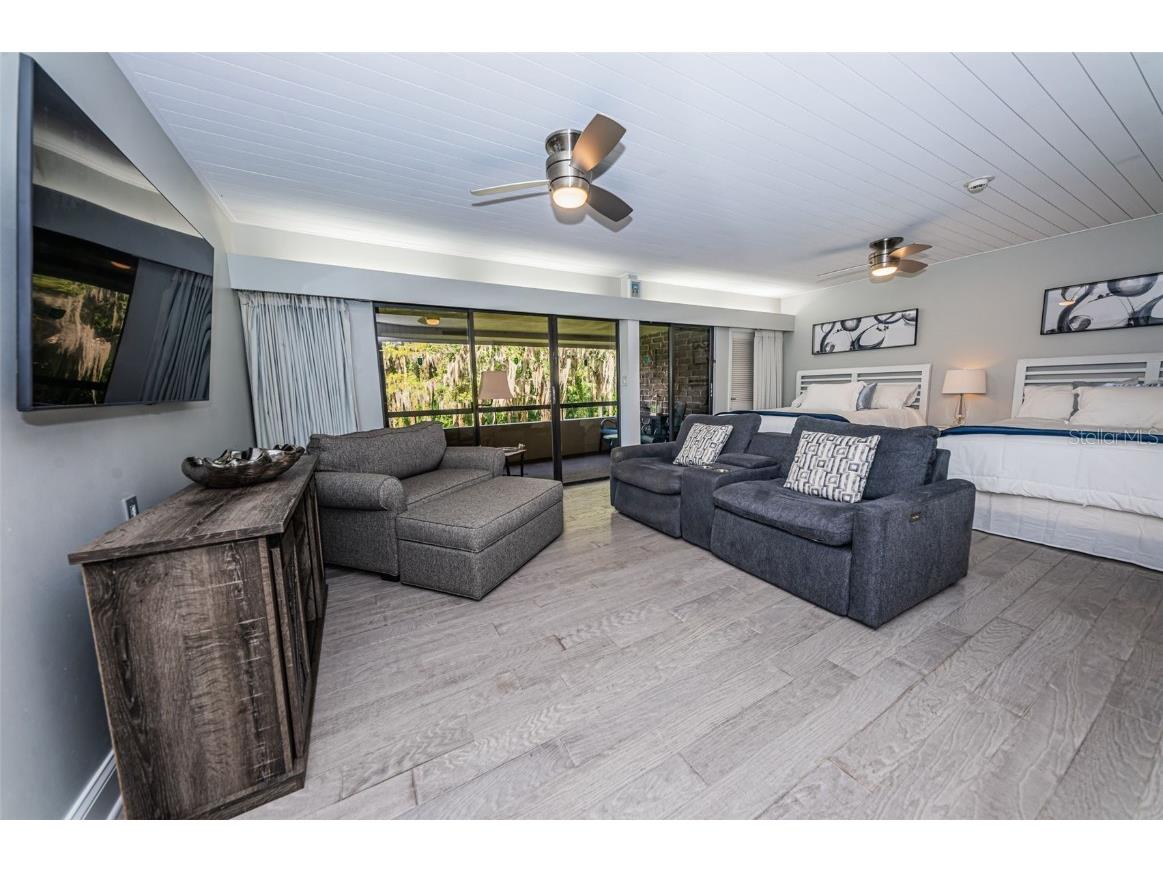 36750 Us Highway 19 N #3-209 Palm Harbor FL 34684 U8215979 image5