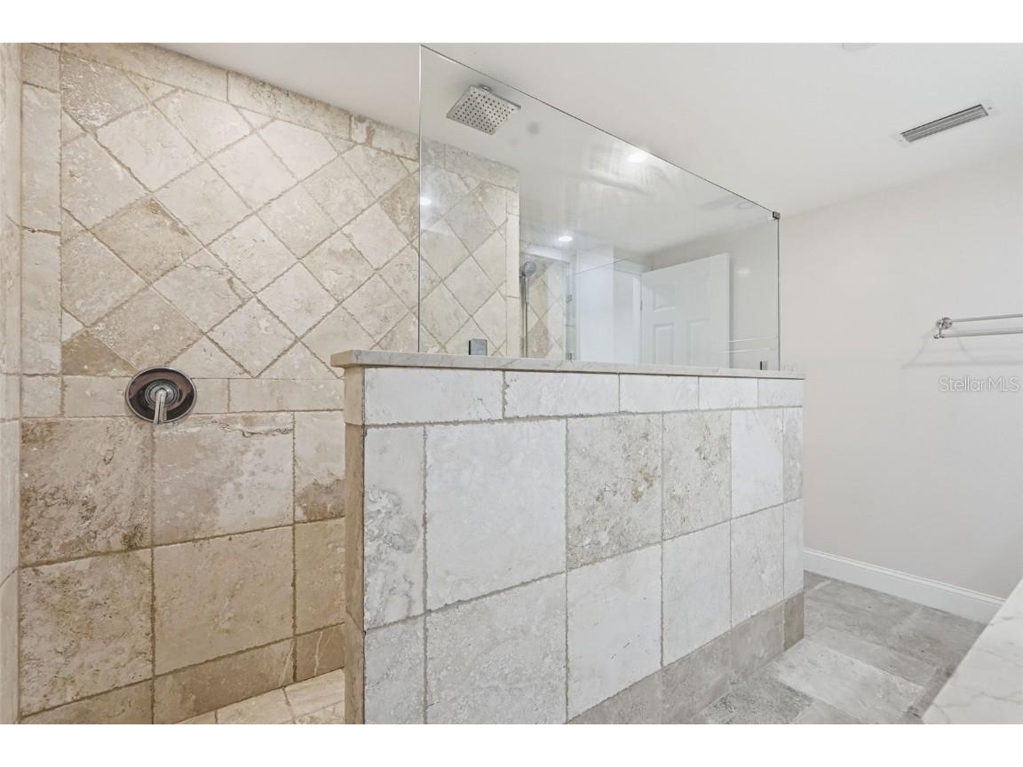 36750 Us Highway 19 N #5-202 Palm Harbor FL 34683 TB8454984 image18