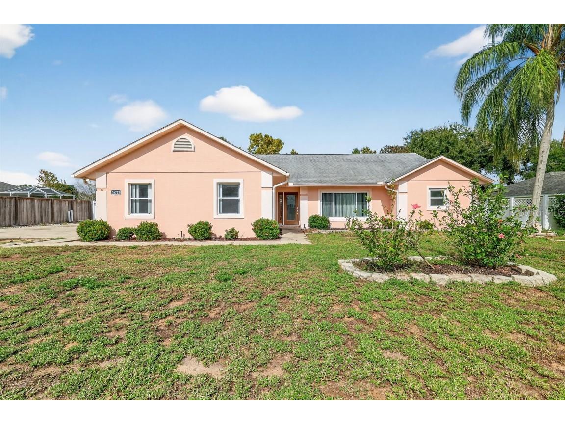 36751 Sundance Drive Grand Island FL 32735 - LAKE YALE G5103938 image1