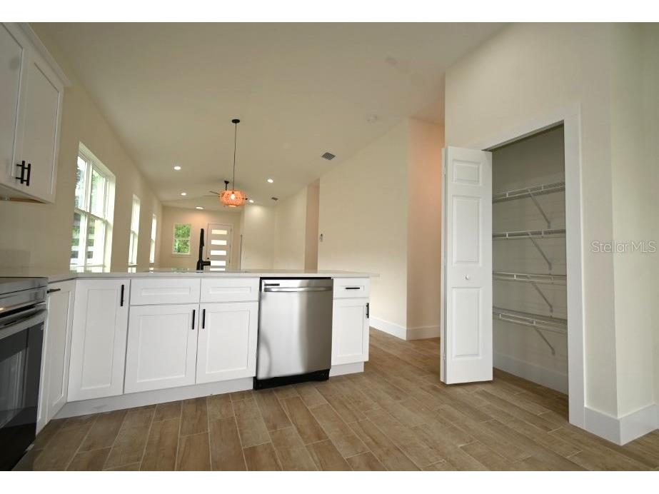 36755 Thomas Jefferson Road Dade City FL 33525 TB8384151 image13