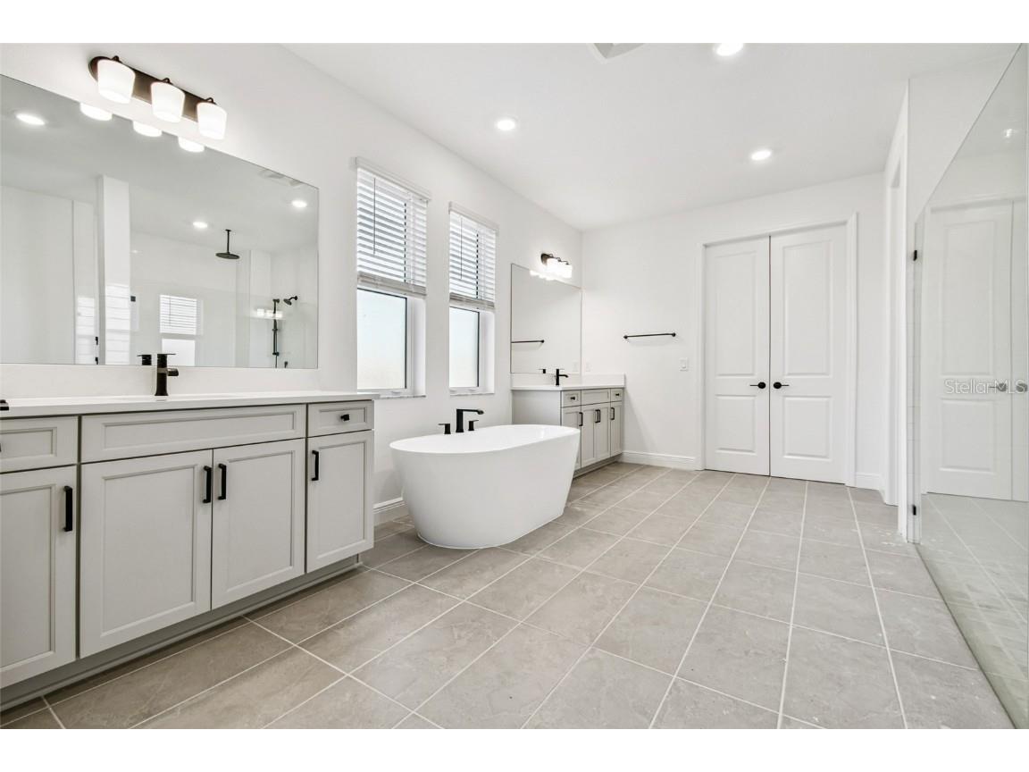 3677 142nd Terrace East Parrish FL 34219 A4674946 image30