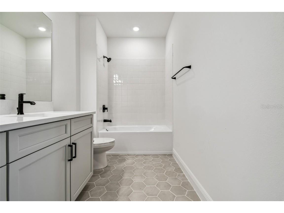 3677 142nd Terrace East Parrish FL 34219 A4674946 image56