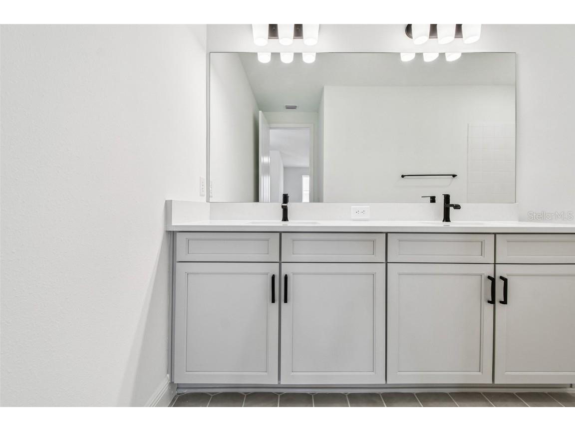 3677 142nd Terrace East Parrish FL 34219 A4674946 image57