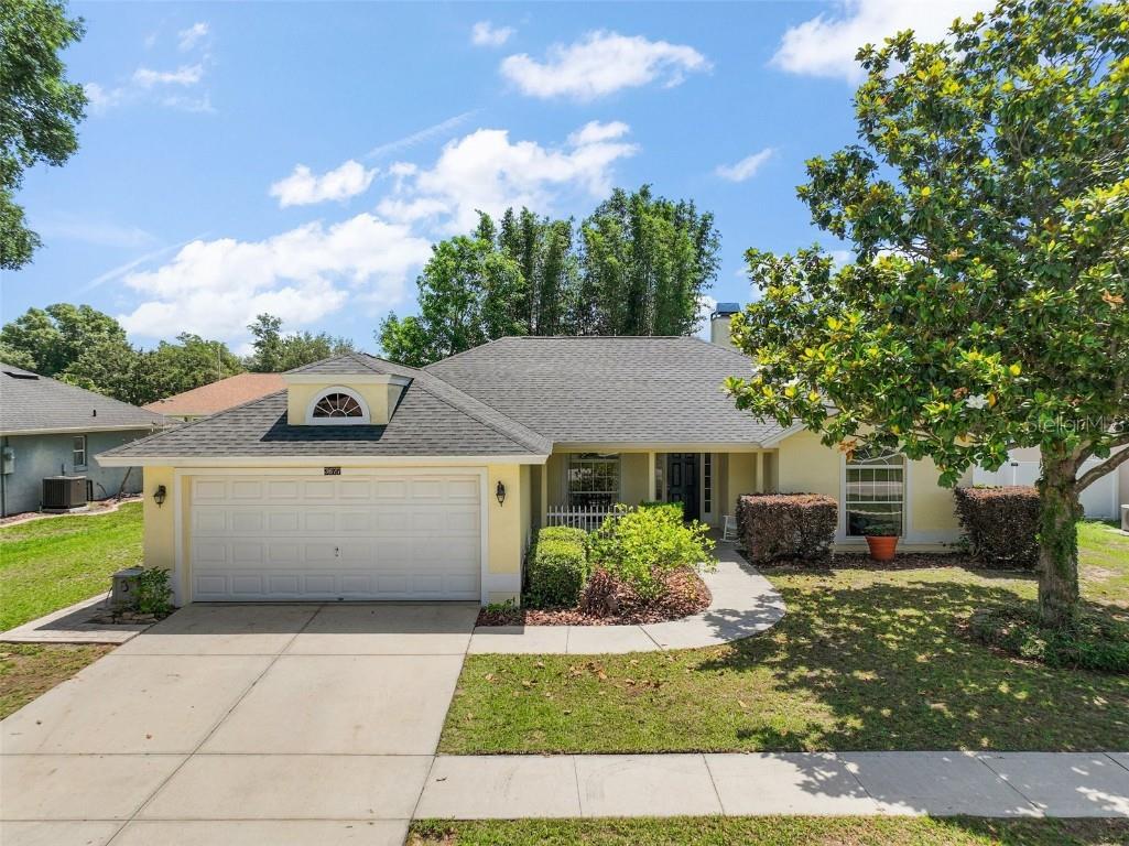 3677 Park Green Court Tavares FL 32778 G5097304 image1