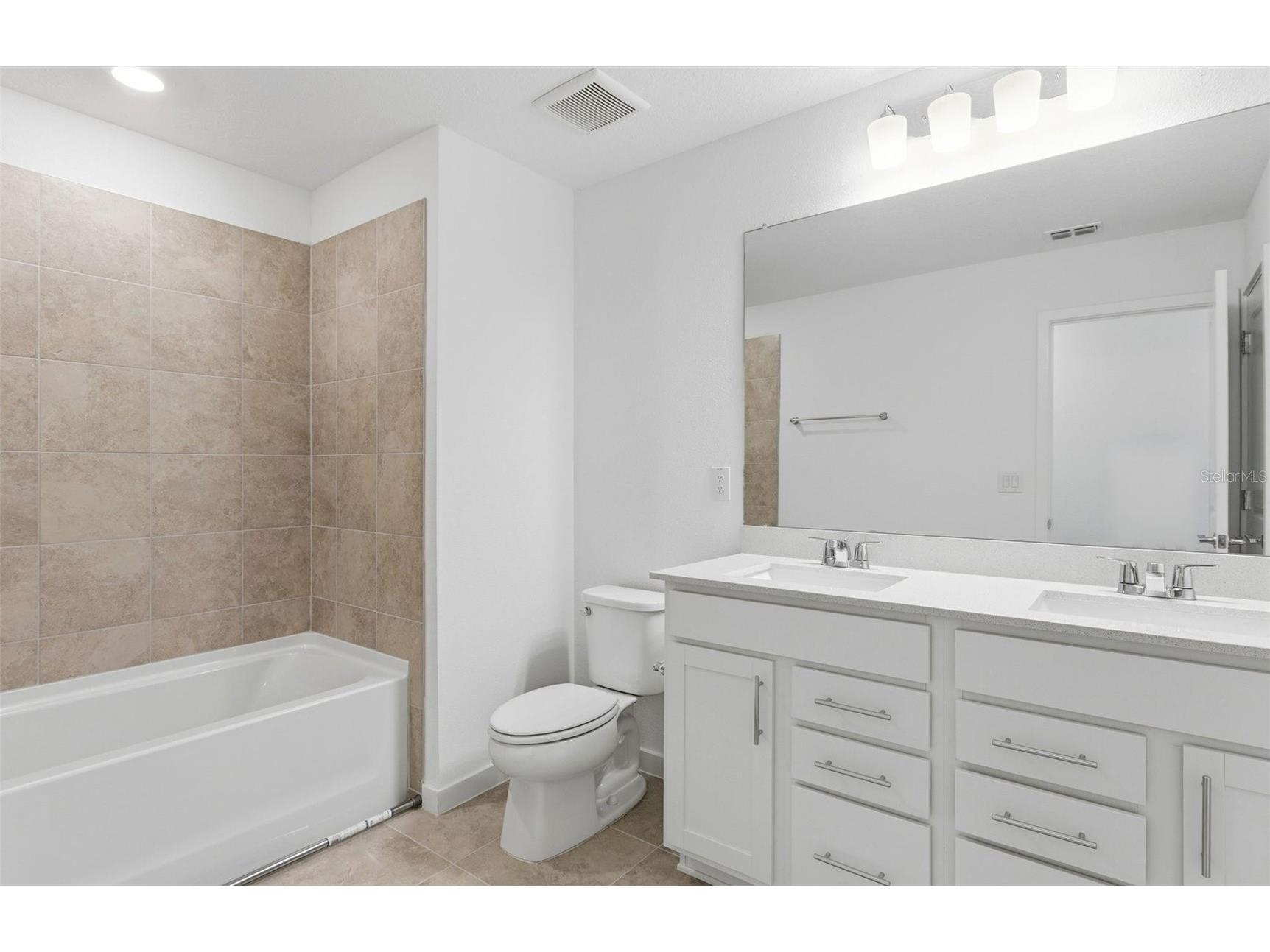 36797 Kistna Drive Zephyrhills FL 33540 TB8458731 image14