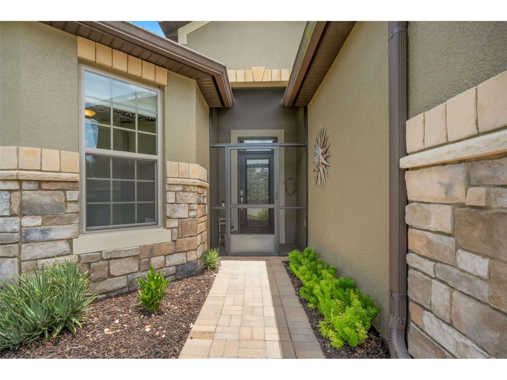 368 Alicante Court Davenport FL 33837 S5150718 image2