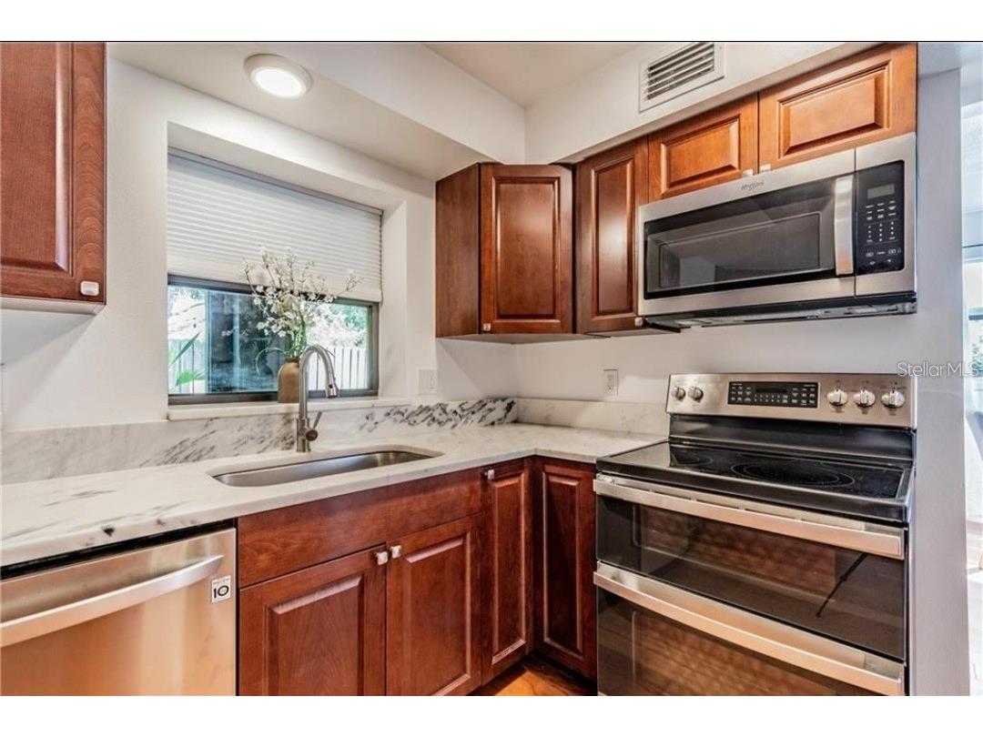 368 Ridge Road SW Largo FL 33770 TB8470315 image9