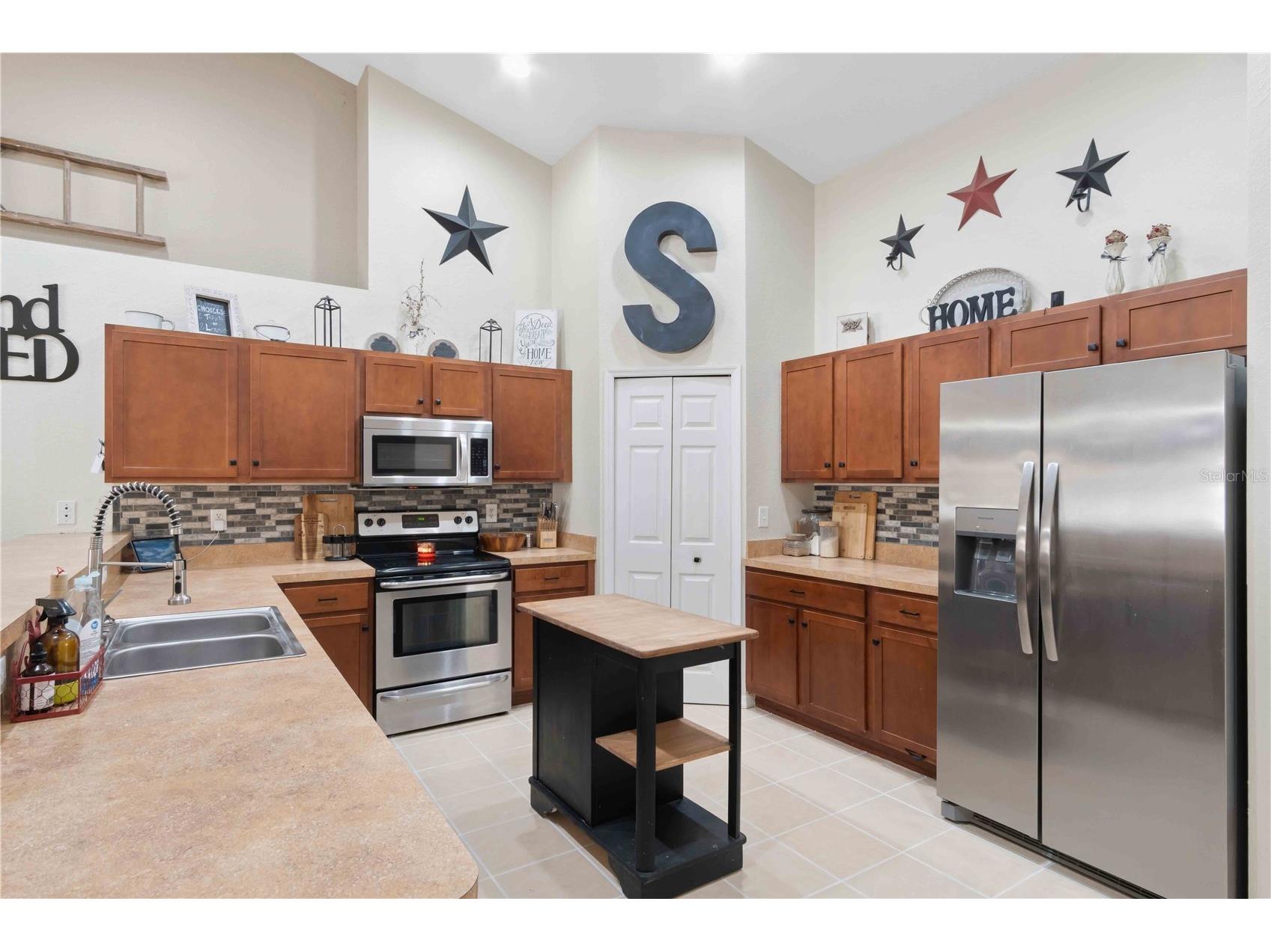 3680 Channing Avenue North Port FL 34287 C7524382 image12