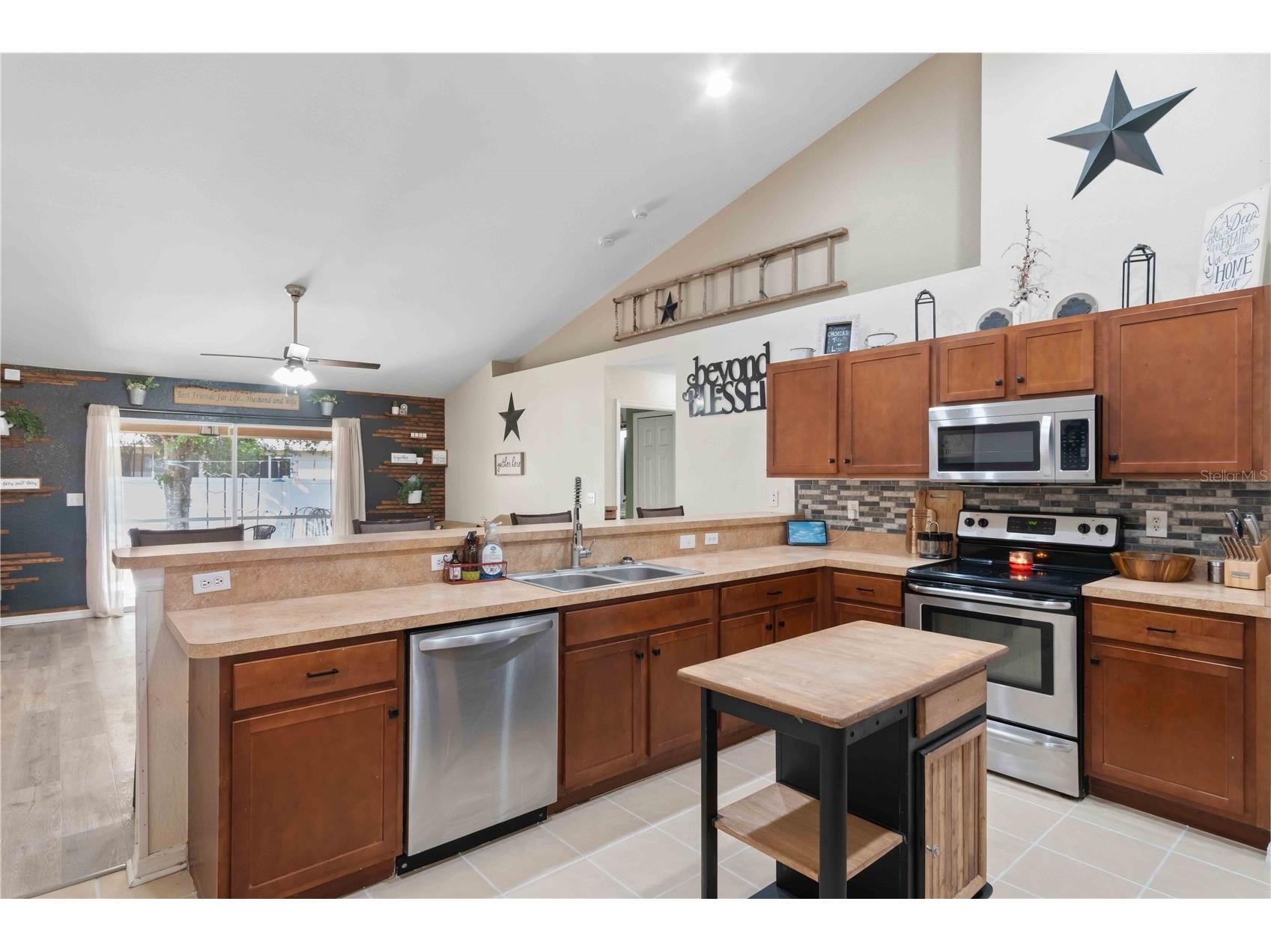 3680 Channing Avenue North Port FL 34287 C7524382 image8