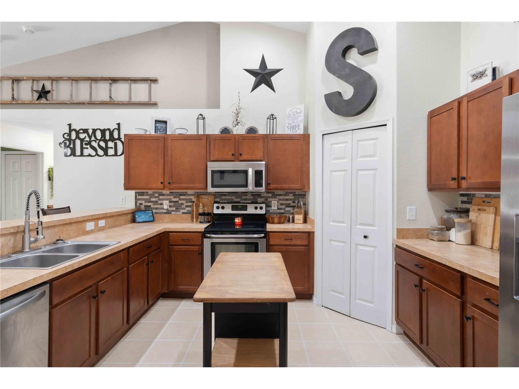 3680 Channing Avenue North Port FL 34287 C7524382 image9