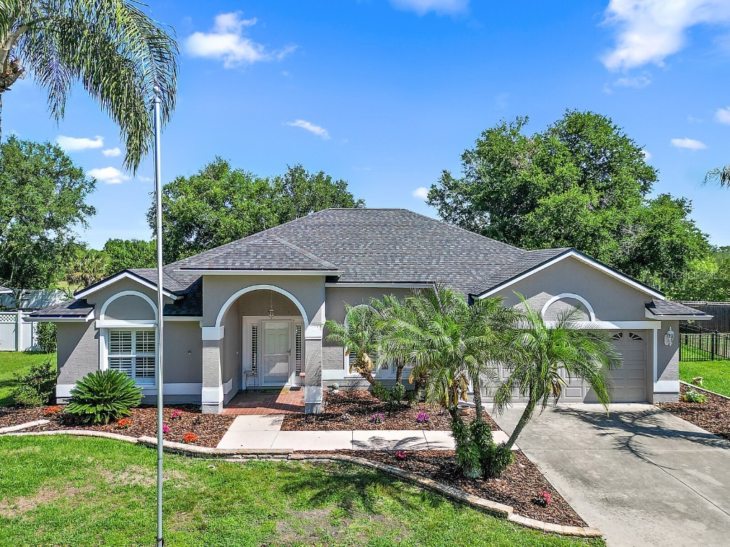 36805 Sundance Drive Grand Island FL 32735 - LAKE YALE G5067831 image1