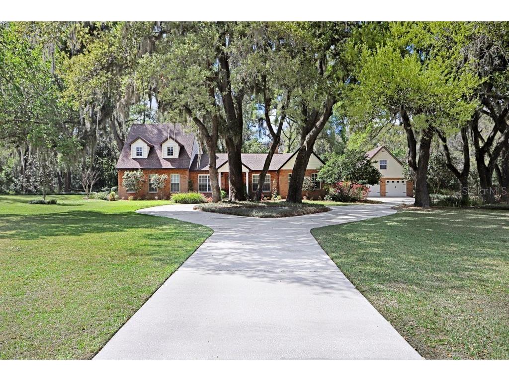 36805 Waterfall Drive Dade City FL 33525 - LAKE PASADENA TB8484972 image1